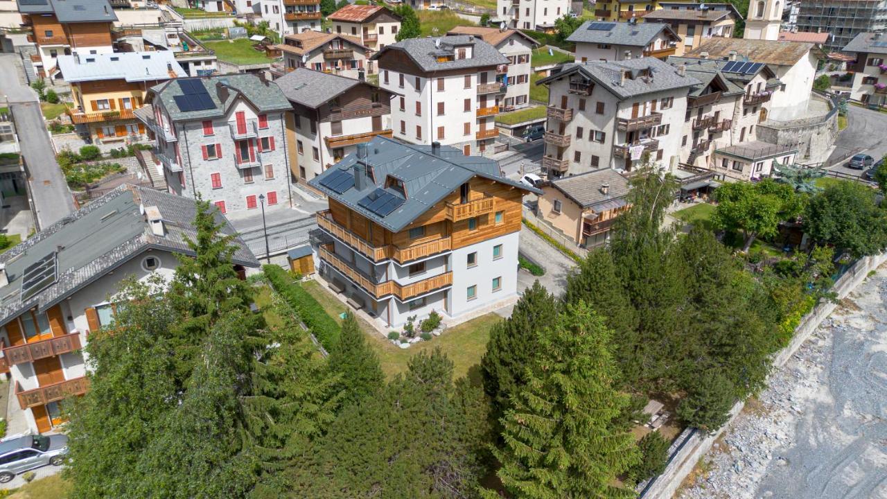 Aparthotel La Casa Di Armando à Bormio Extérieur photo